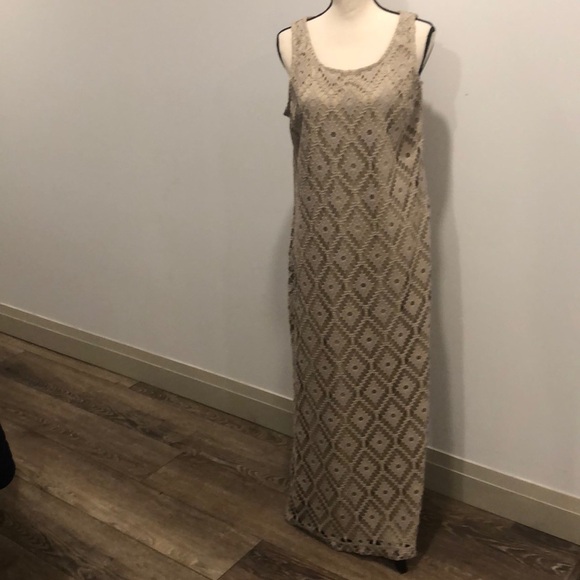 Chico gold maxi macramé dress zip side  sleeveless SZ 2 side slit Vintage gown - Picture 1 of 9